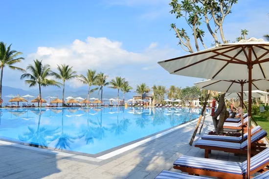 Khai trương Vinpearl Premium Nha Trang Bay ảnh 1
