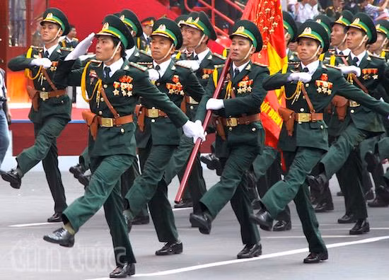 Chùm ảnh diễu binh, diễu hành kỷ niệm 40 năm thống nhất đất nước ảnh 11