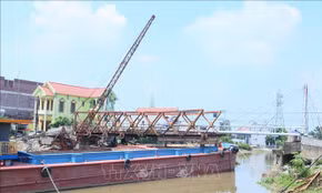 Phản hồi thông tin của TTXVN: Tháo dỡ cầu sắt bắc qua kênh Quần Liêu