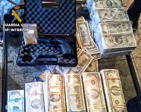 Triệt phá đường dây tuồn cocaine vào châu Âu ảnh 1