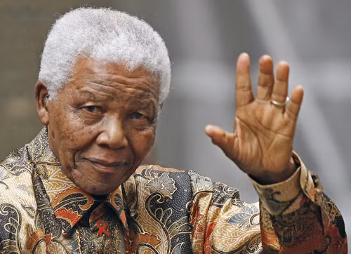 Nelson Mandela - biểu tượng chống chủ nghĩa thực dân và phân biệt chủng tộc ảnh 1