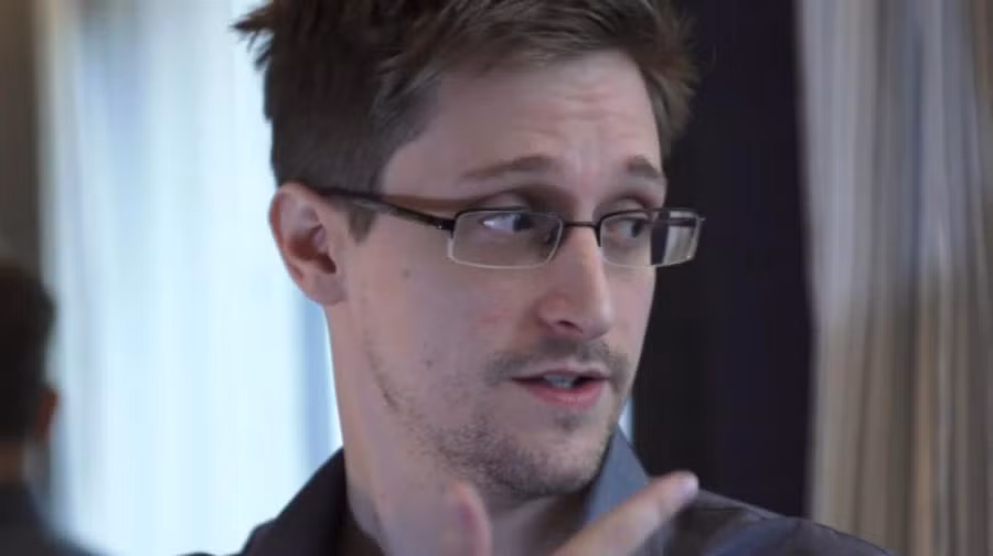 Snowden trả lời phỏng vấn Nghị viện châu Âu qua video ảnh 1