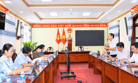 Điện lực miền Nam: Chủ động đối thoại, giải quyết kiến nghị của cử tri