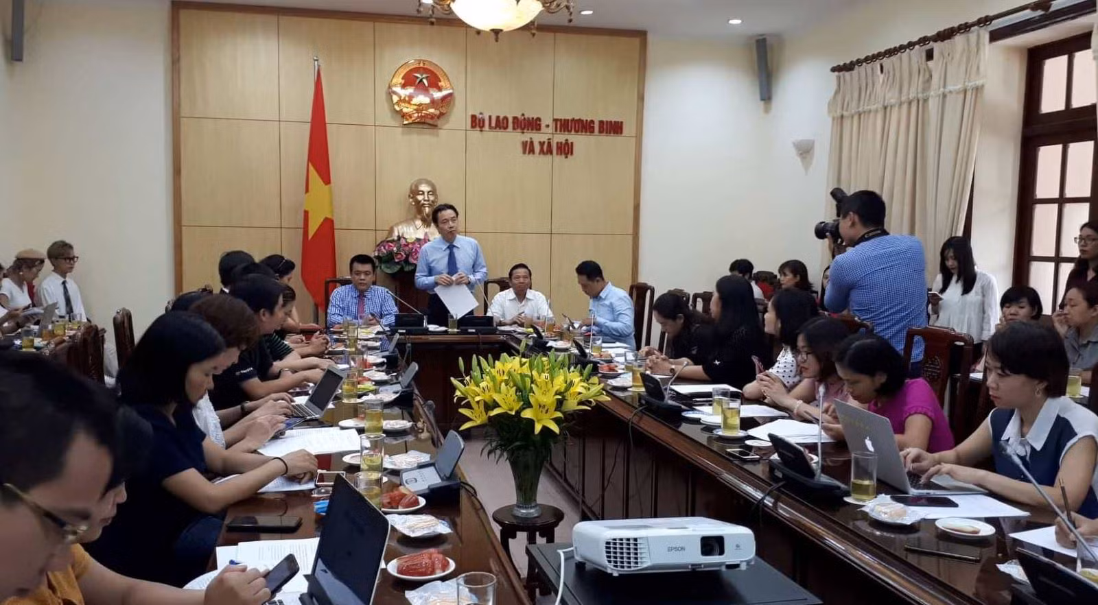 Chú thích ảnh