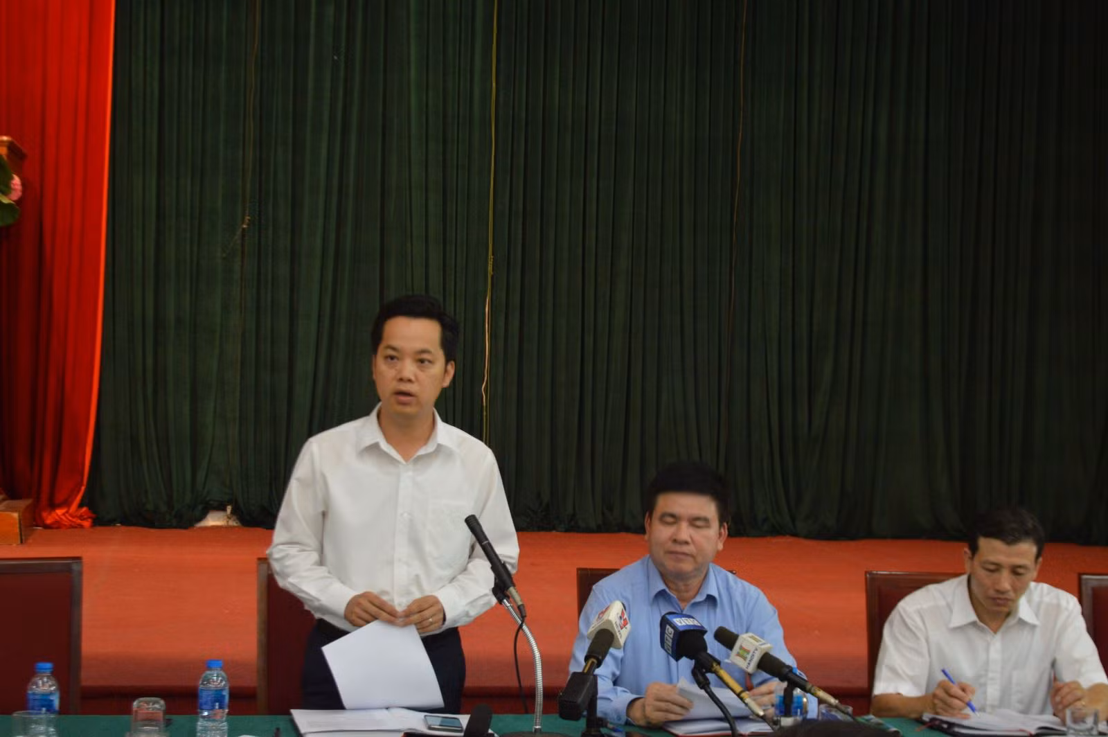 Chú thích ảnh