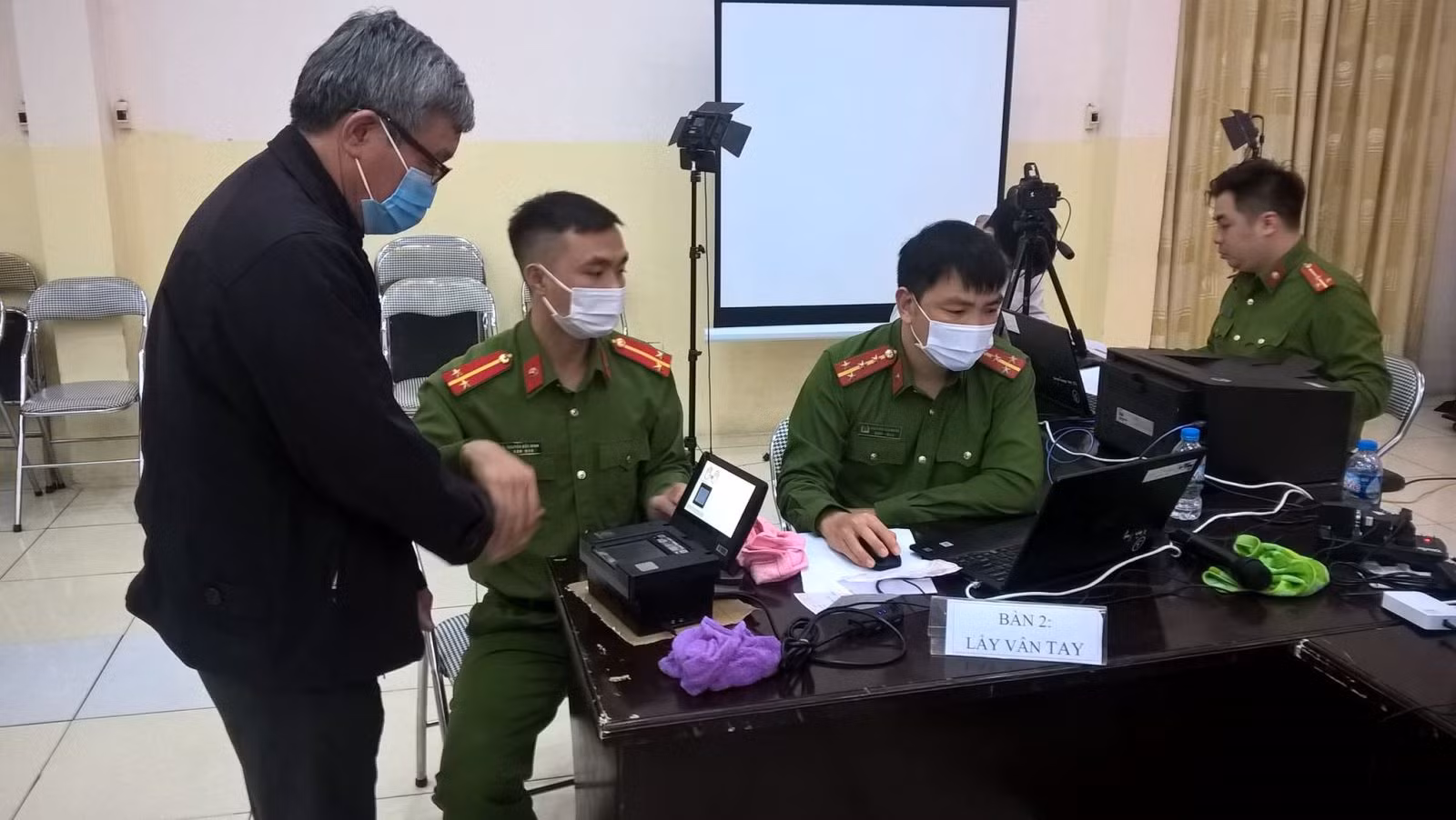 Chú thích ảnh