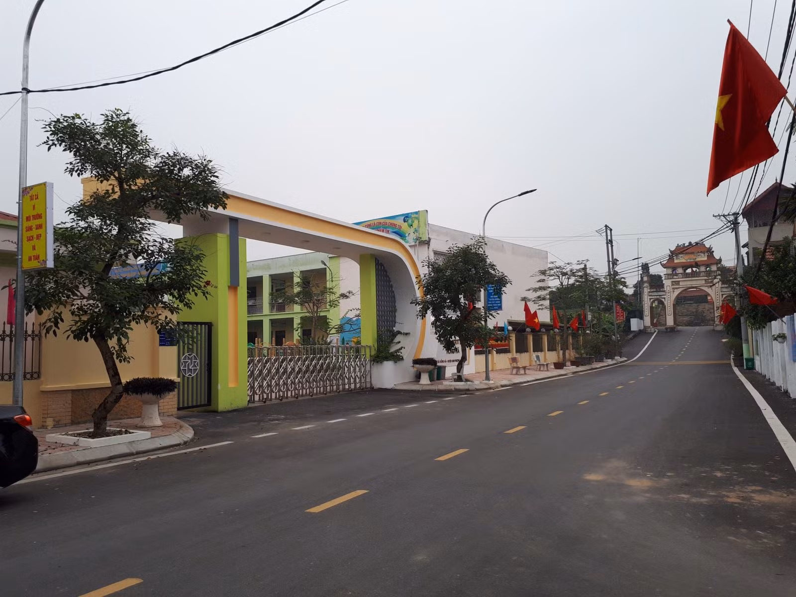 Hệ thống trường học được đầu tư nâng cấp.