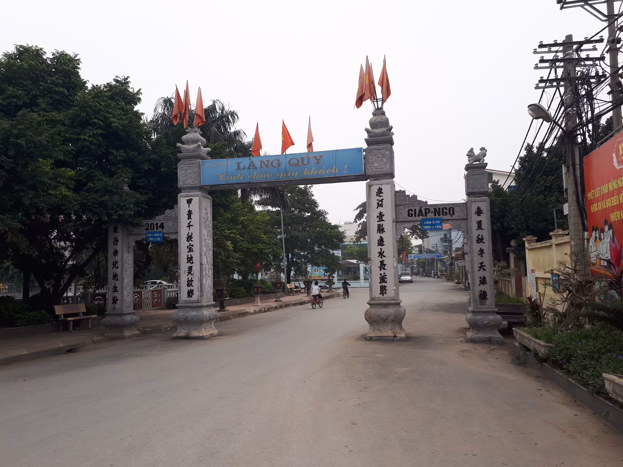 Xây dựng thôn, tổ dân phố sáng – xanh – sạch – đẹp – an toàn: Khó vạn lần dân liệu cũng xong ảnh 1