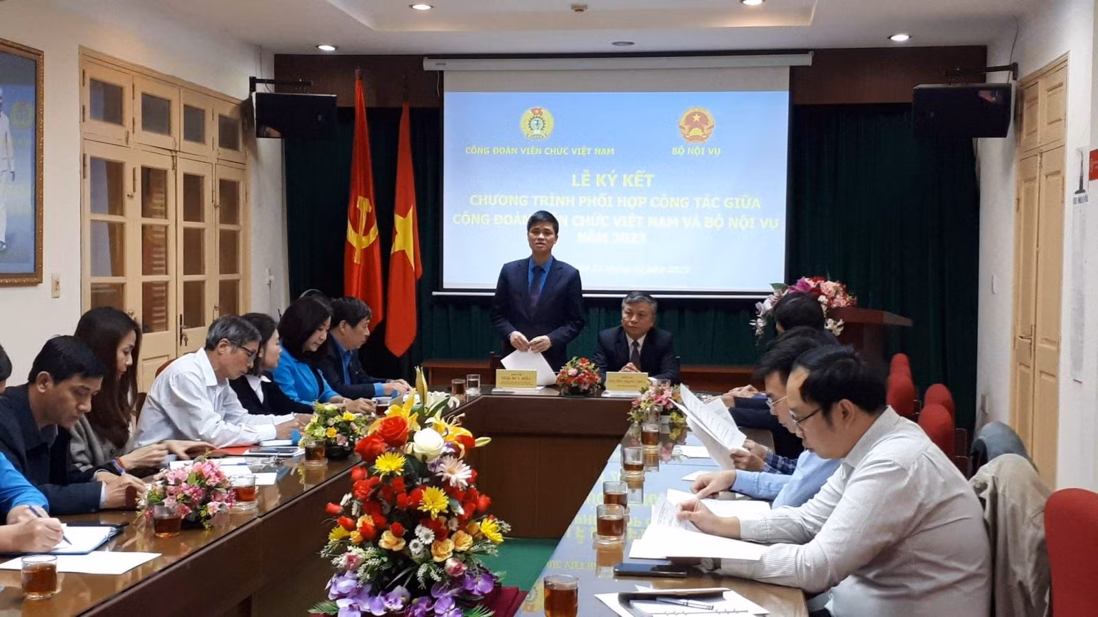 Chú thích ảnh