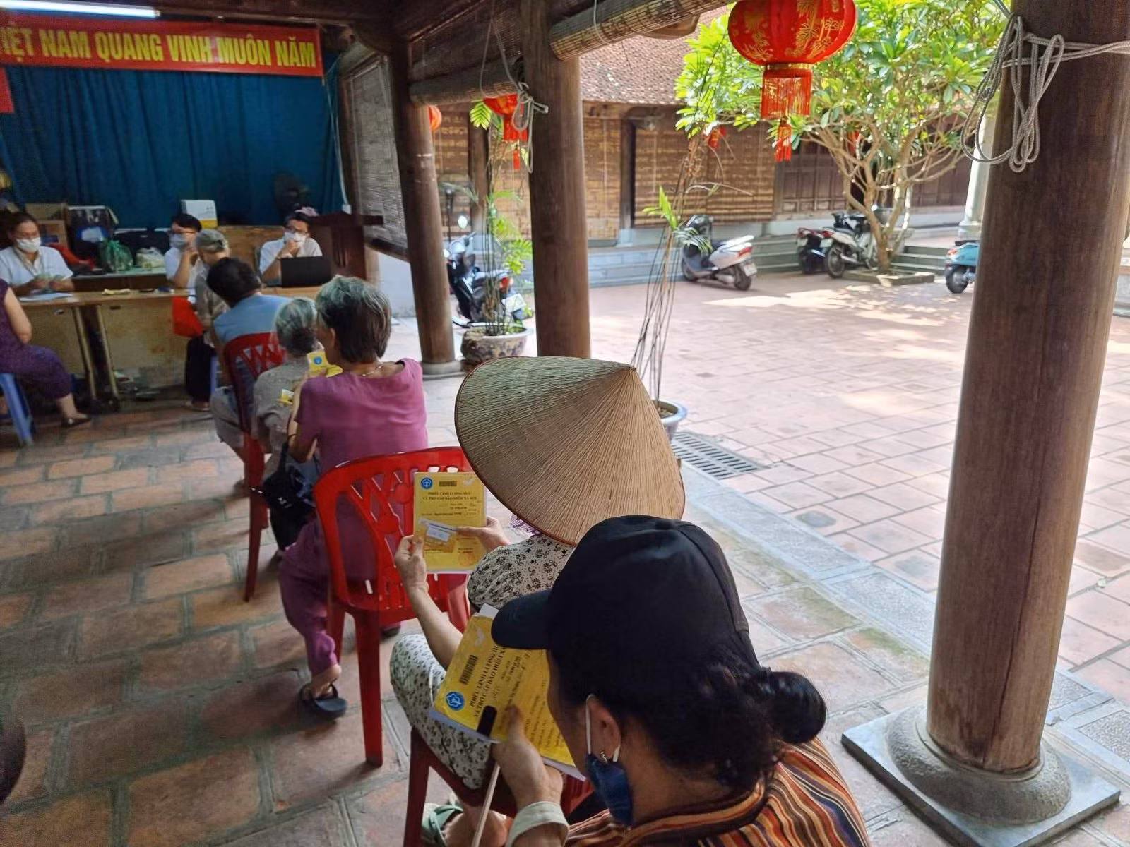 Chú thích ảnh