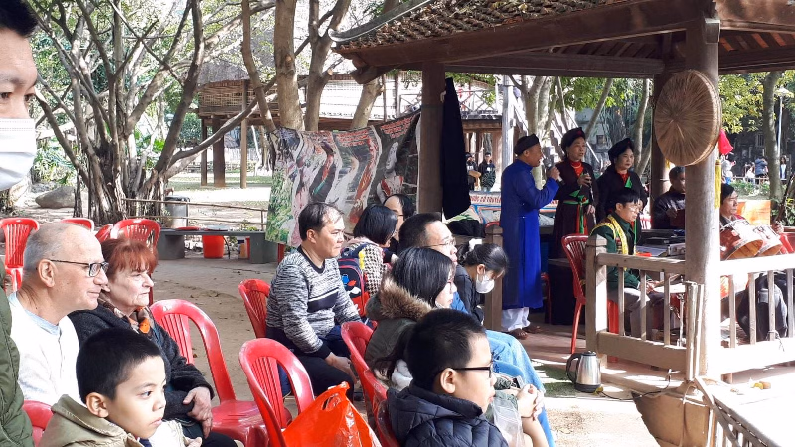 Chú thích ảnh