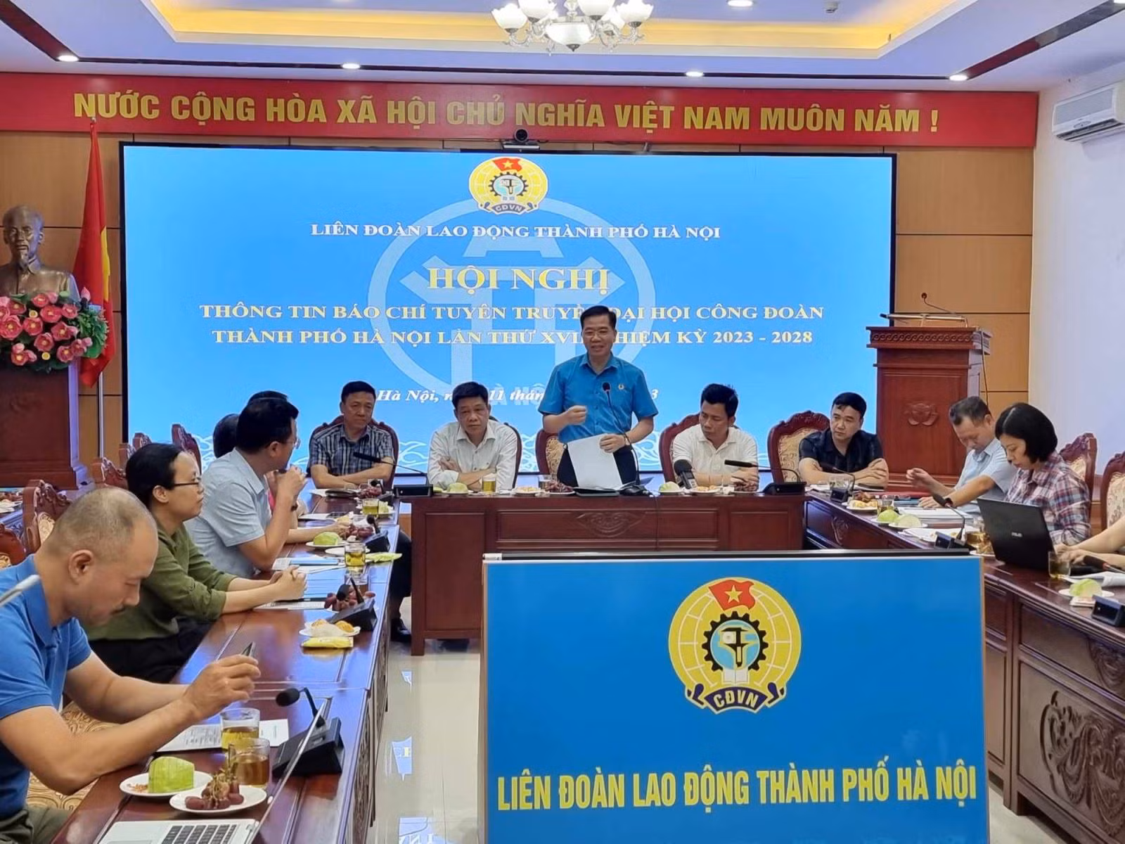 Chú thích ảnh