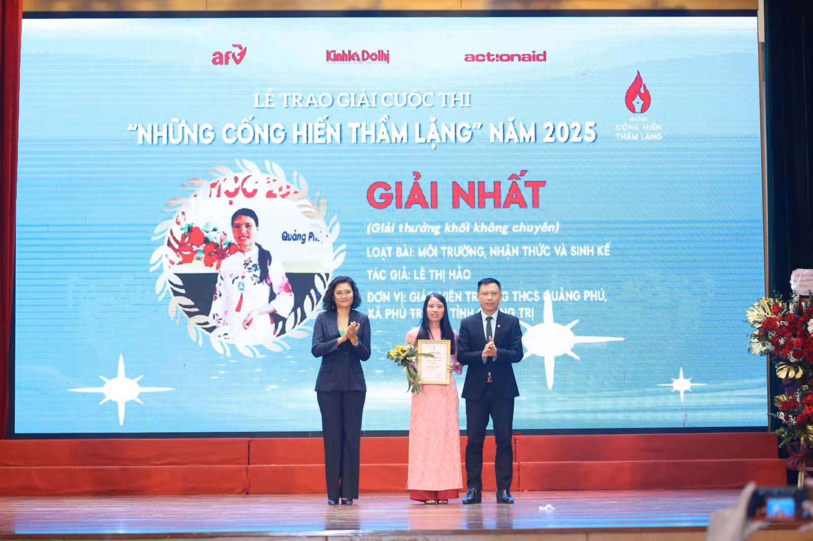 Chú thích ảnh