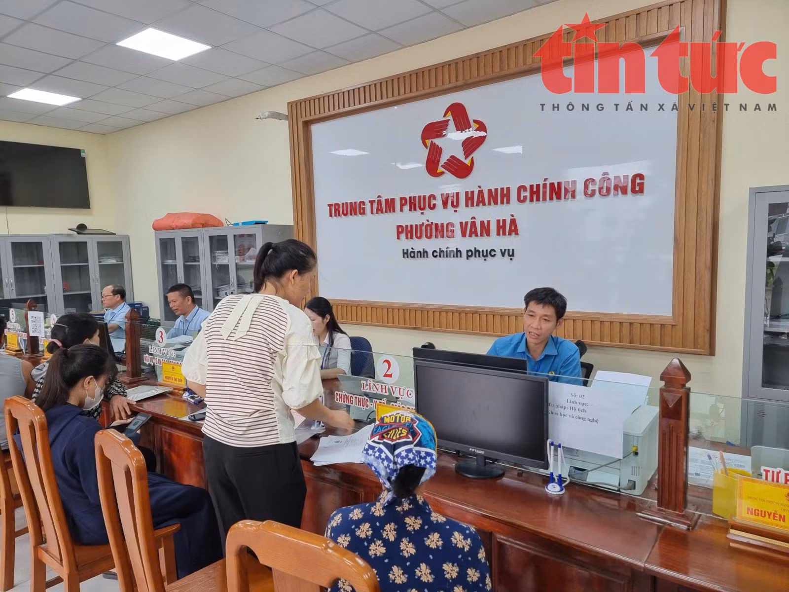 Chú thích ảnh