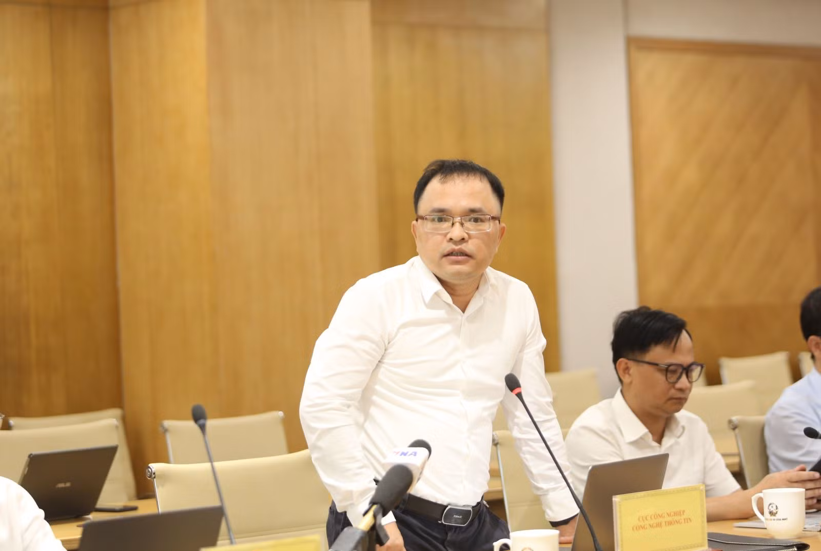 Chú thích ảnh