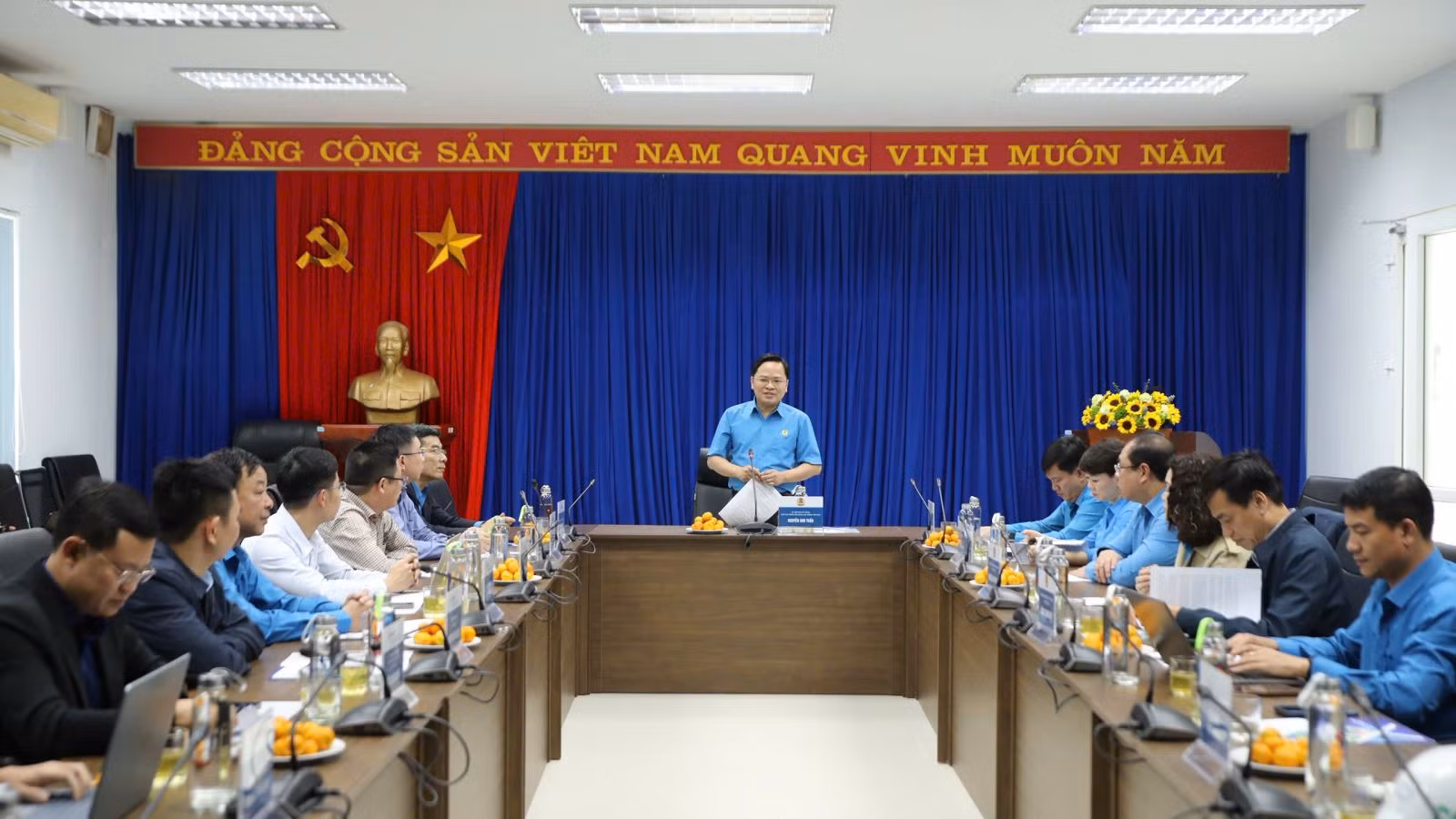 Chú thích ảnh