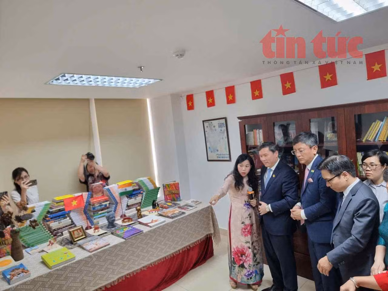 Chú thích ảnh