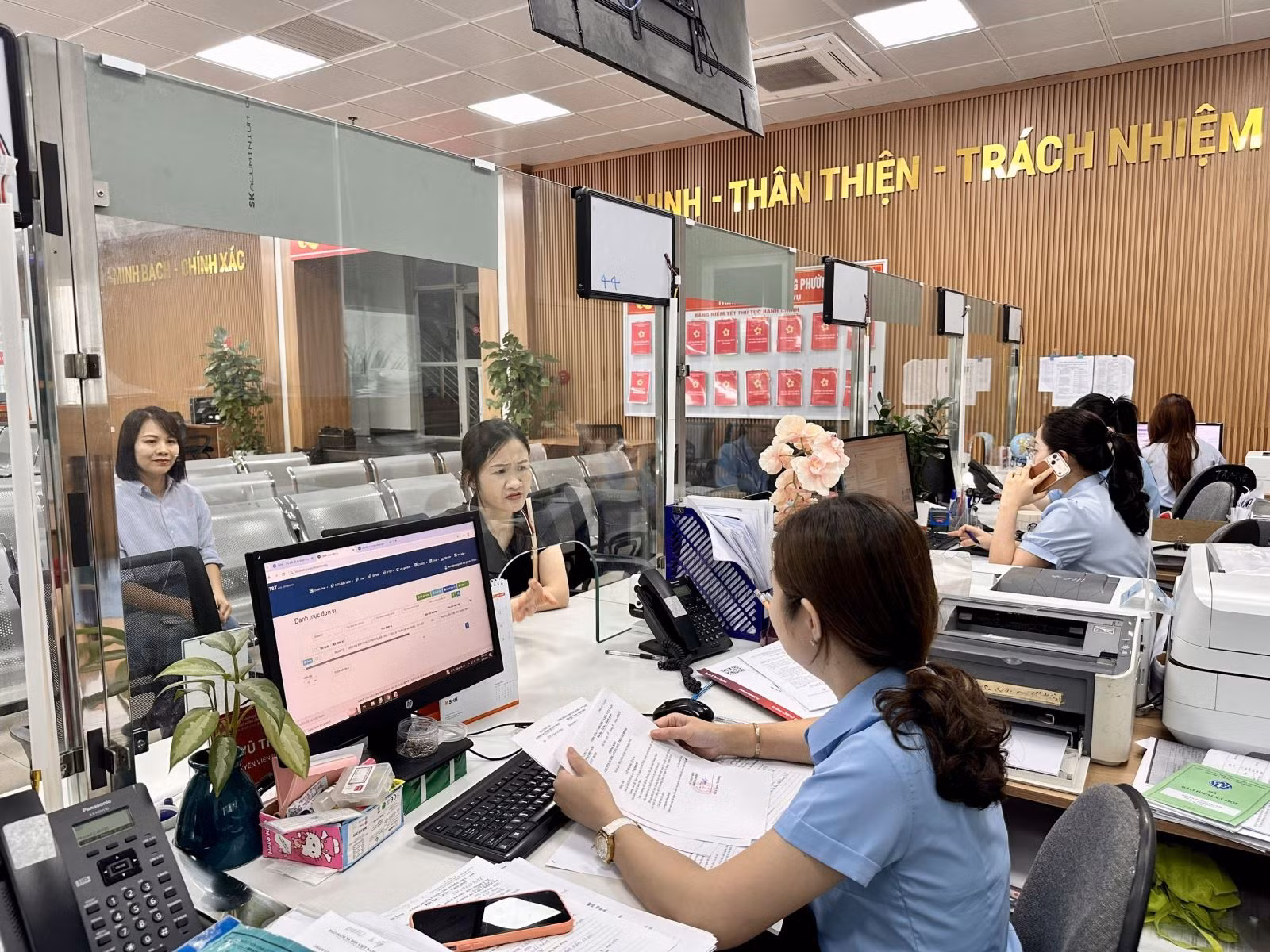 Chú thích ảnh