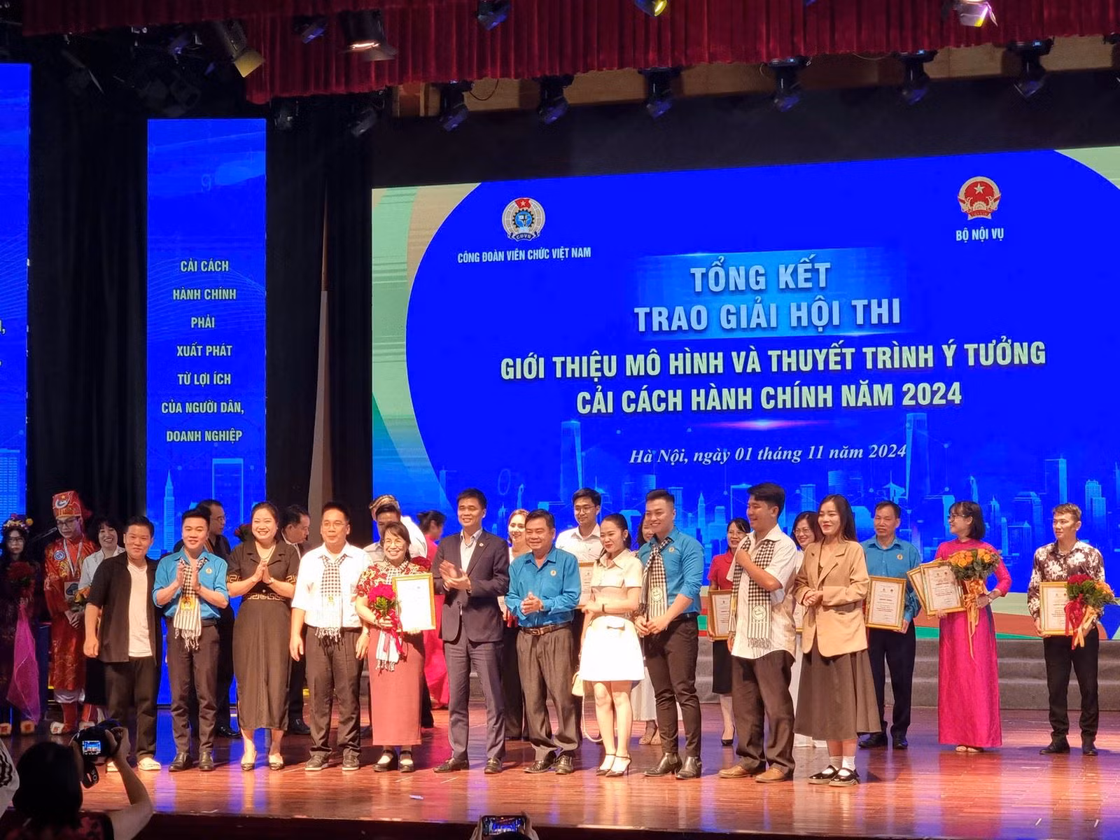 Chú thích ảnh
