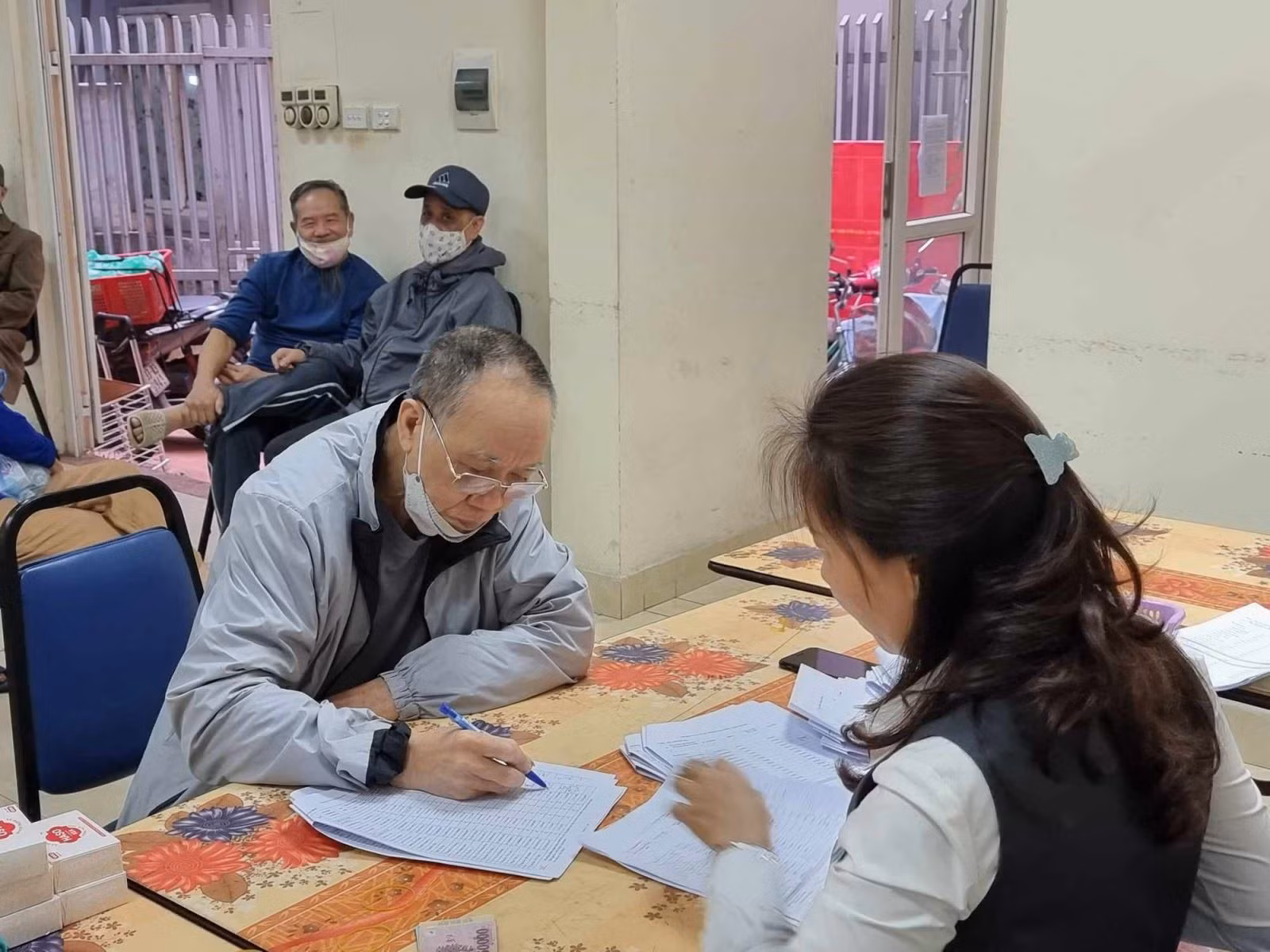 Chú thích ảnh