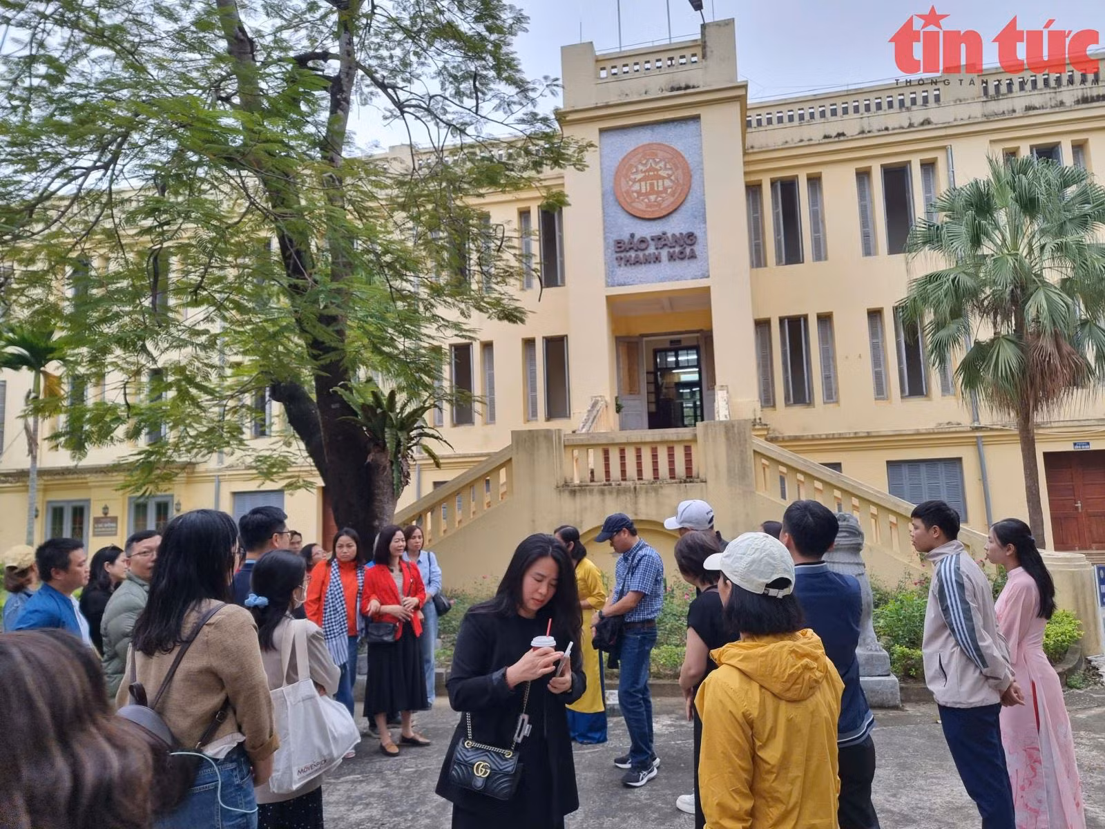 Chú thích ảnh
