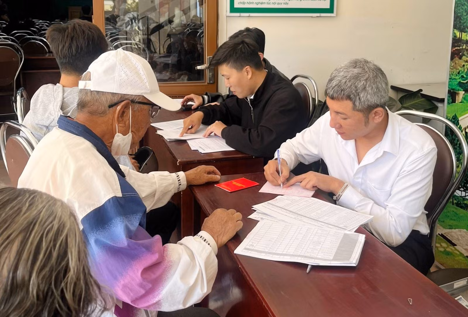 Chú thích ảnh
