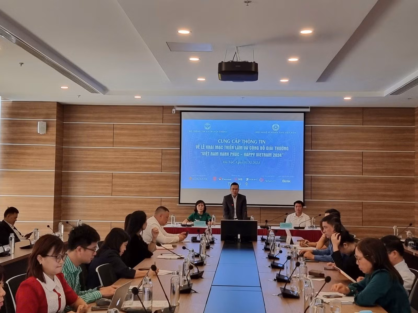 Chú thích ảnh