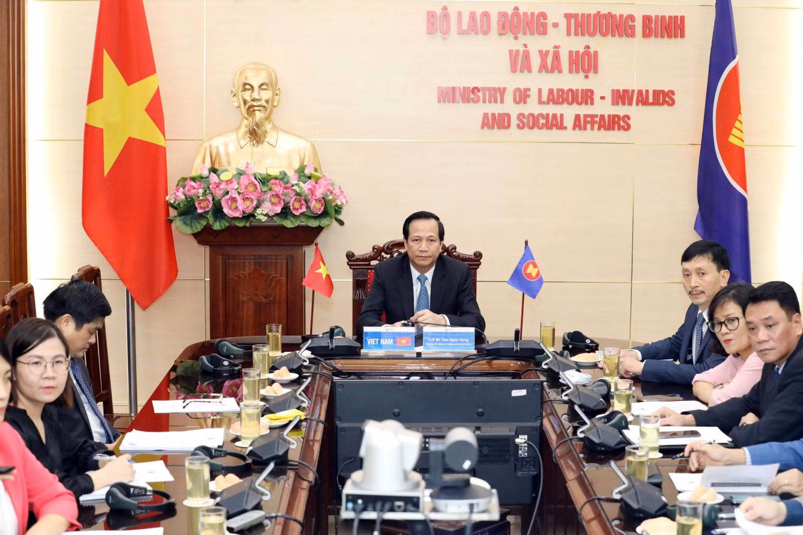 Chú thích ảnh