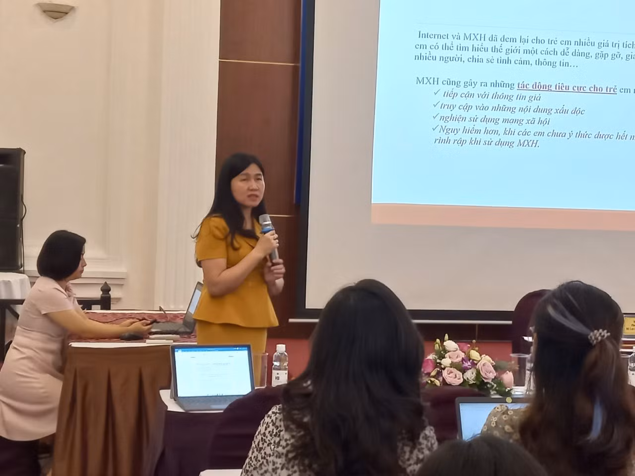 Chú thích ảnh