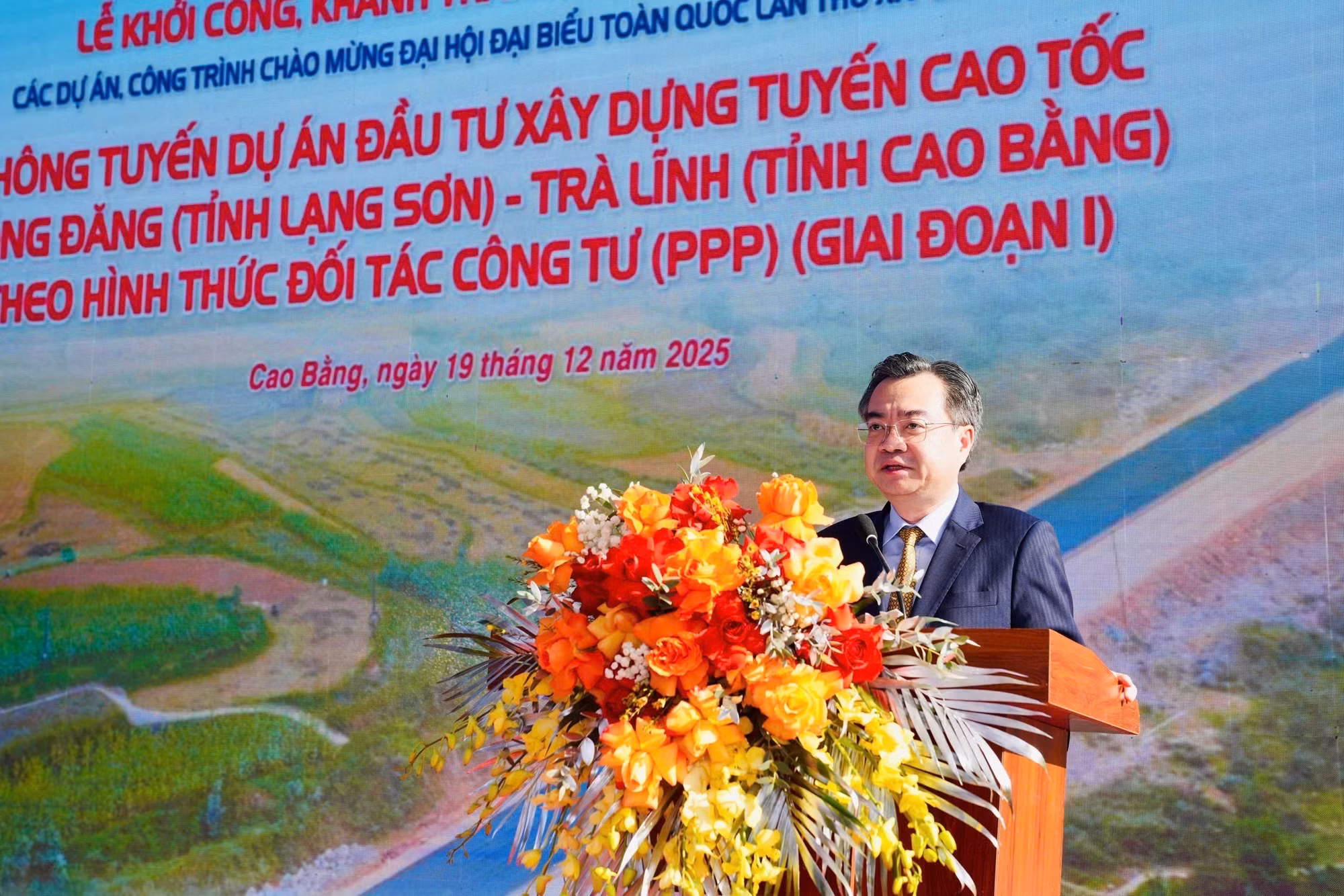 dongang-tralinh-1.jpg