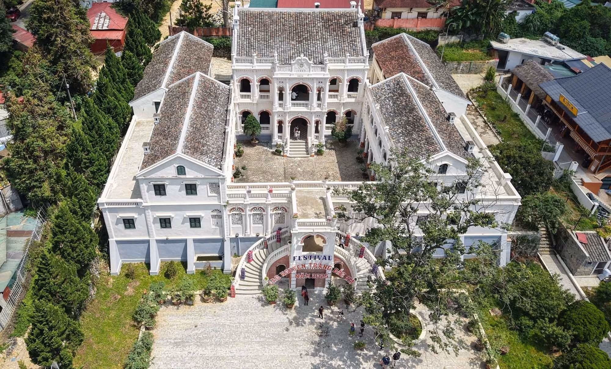 hoang-a-tuong-1.jpg