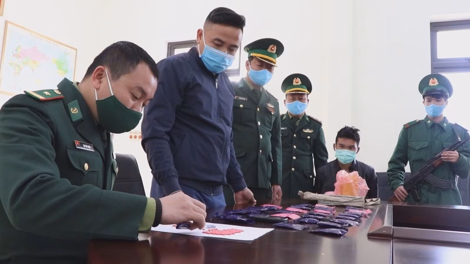 Chú thích ảnh
