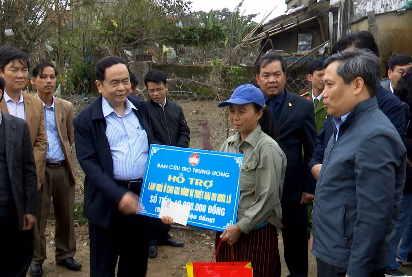Chú thích ảnh