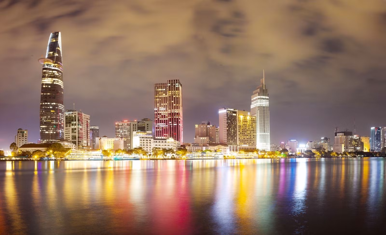 Vang khúc khải hoàn ảnh 15
