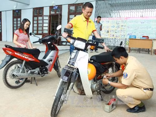 Chủ sở hữu qua đời, sang tên xe như thế nào? ảnh 1