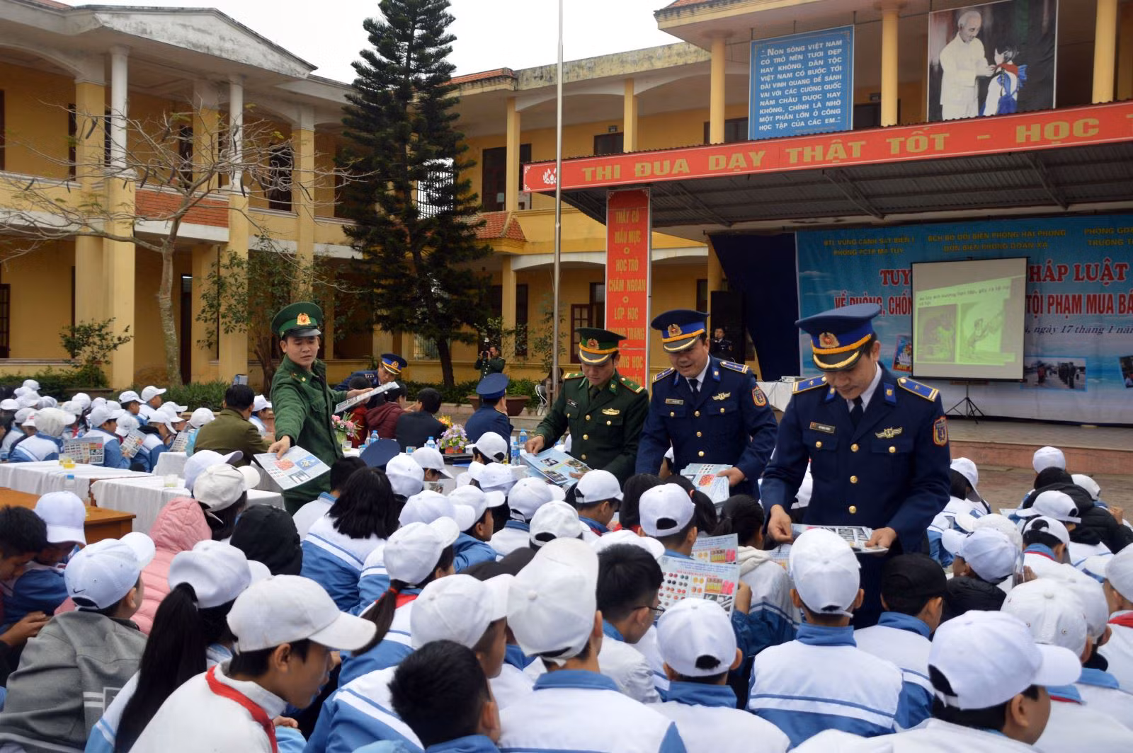 Chú thích ảnh