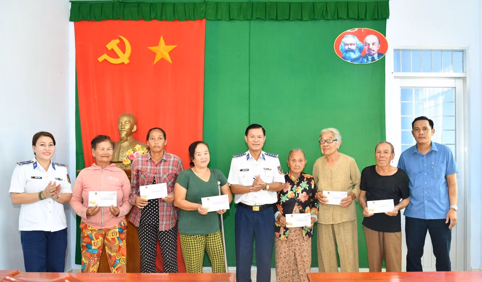 Chú thích ảnh