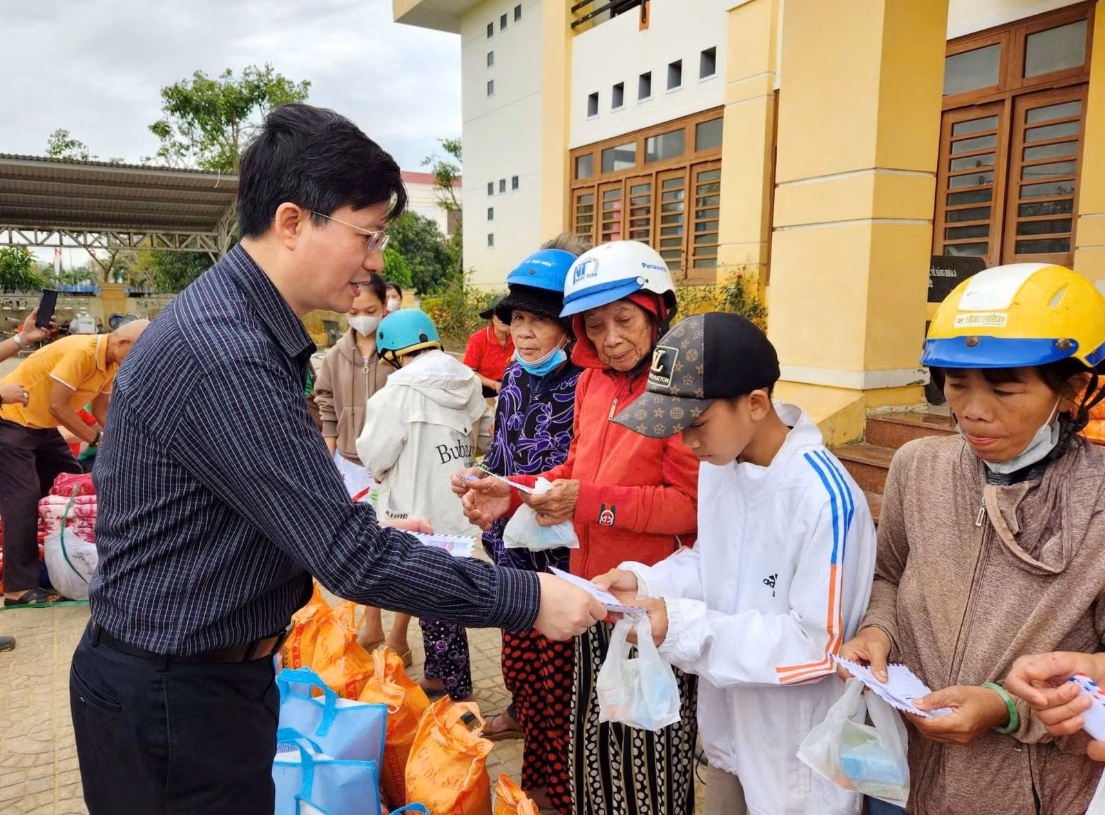 Chú thích ảnh