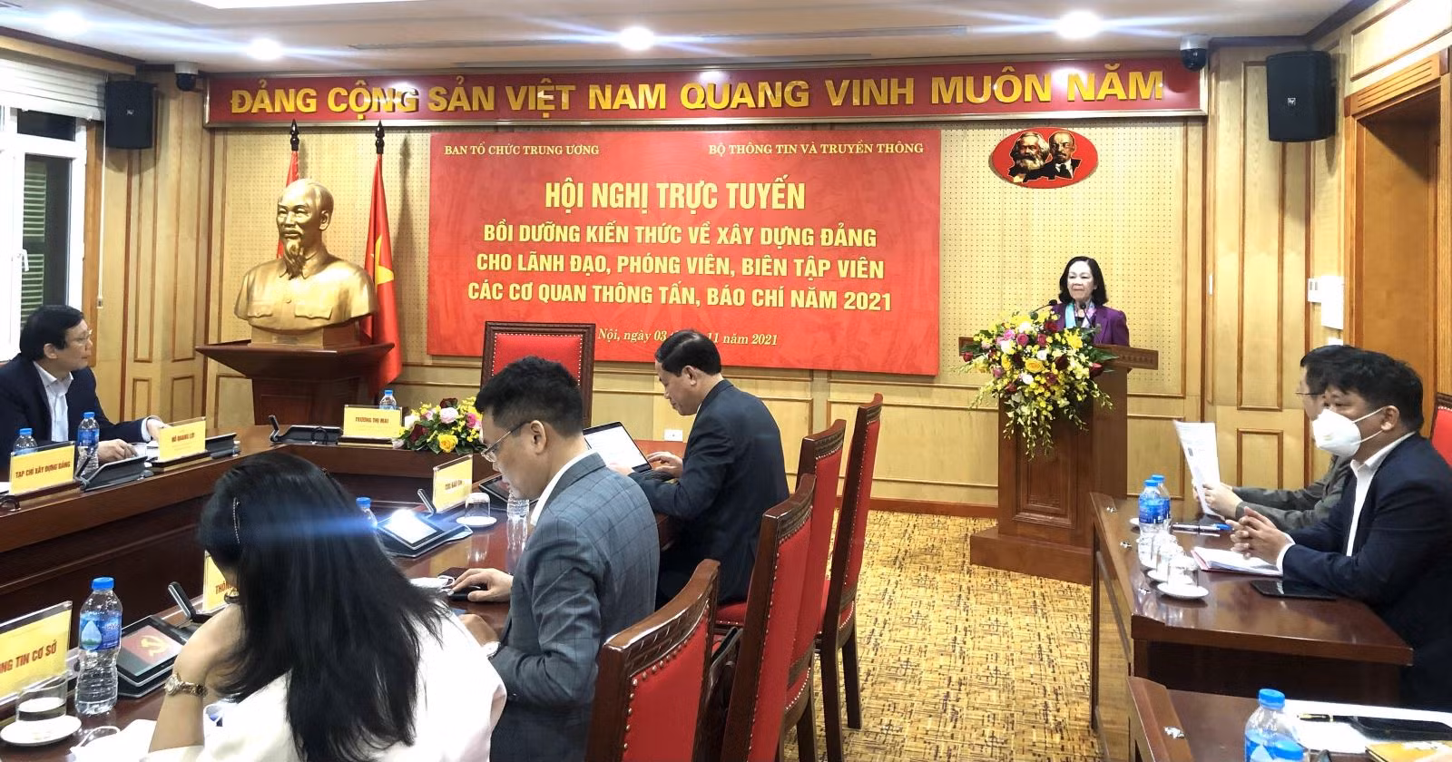 Chú thích ảnh