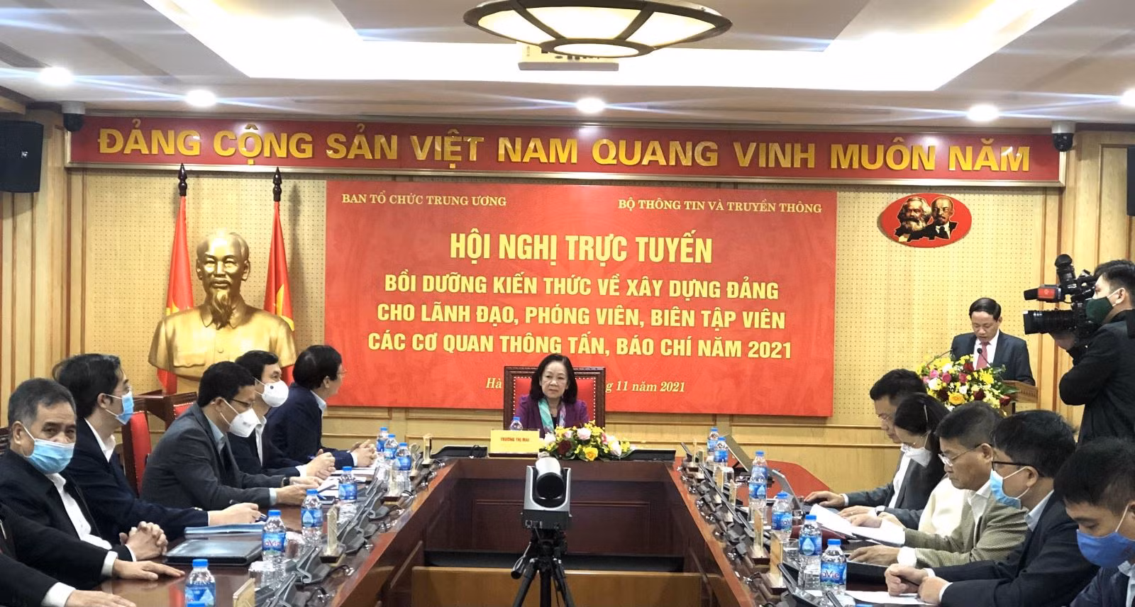 Chú thích ảnh