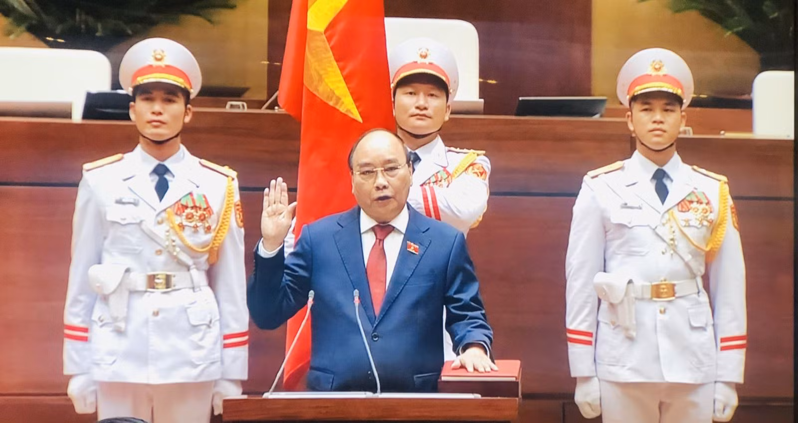 Chú thích ảnh