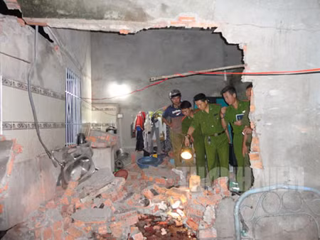 Vụ nổ làm 2 người chết ở Bà Rịa là do đạn pháo ảnh 1