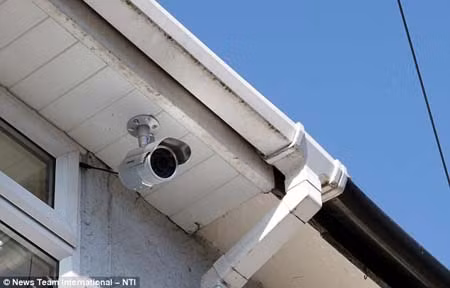 Camera ghi được hình ảnh của ‘ma nhí’? ảnh 4