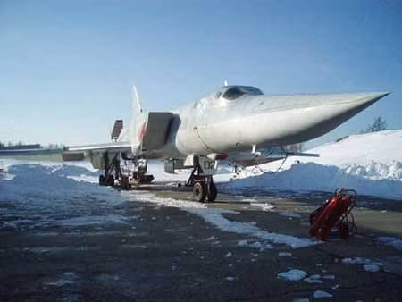  Nga nâng cấp máy bay ném bom Tu-22M3 ảnh 1