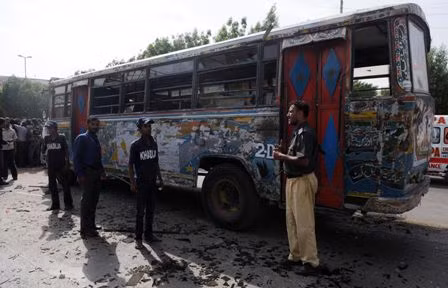 Hơn 40 người thương vong do đánh bom ở Pakistan ảnh 1
