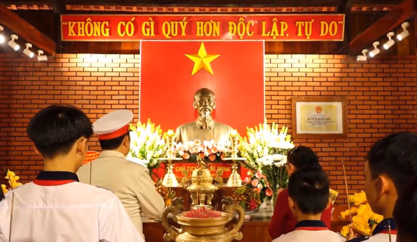 Chú thích ảnh