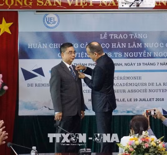 Chú thích ảnh