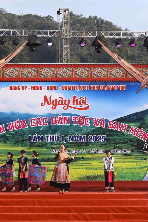 Ngày hội Văn hóa dân tộc Mông lần thứ IV diễn ra từ ngày 9 - 11/10 tại tỉnh Điện Biên