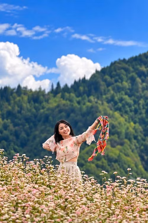 Gieo mùa hoa, hẹn mùa hội trên Cao nguyên đá Đồng Văn