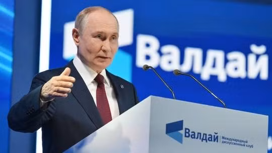Tổng thống Nga Vladimir Putin phát biểu tại Diễn đàn Valdai ngày 1/10. Ảnh: Sputnik